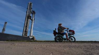 SpaceX's First Orbital Starship Launch Ends Early Amid Safety Precautions