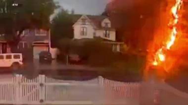Staten Island Man Survives Lightning Strike in Stunning Incident