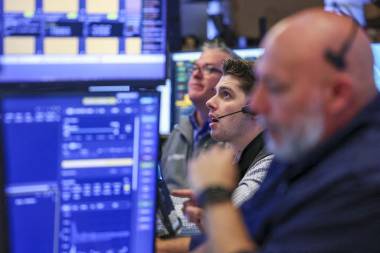 Stock Markets Fall Sharply as Strong Jobs Data Fuels Rate Hike Fears