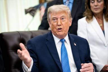 Trump Praises Inflation Amid Rising Rates and Economic Concerns